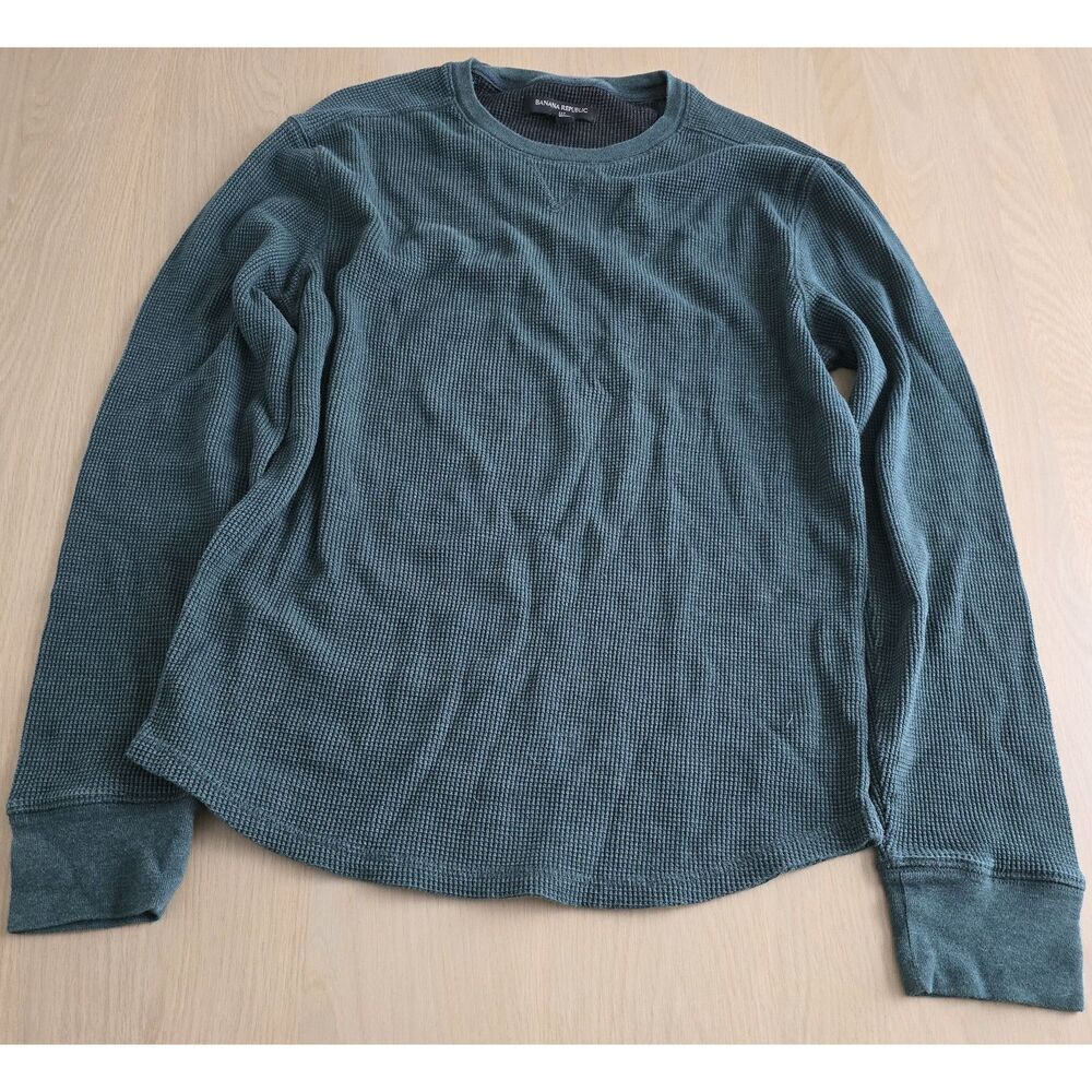 Banana Republic Green Waffle long sleeve shirt, size S